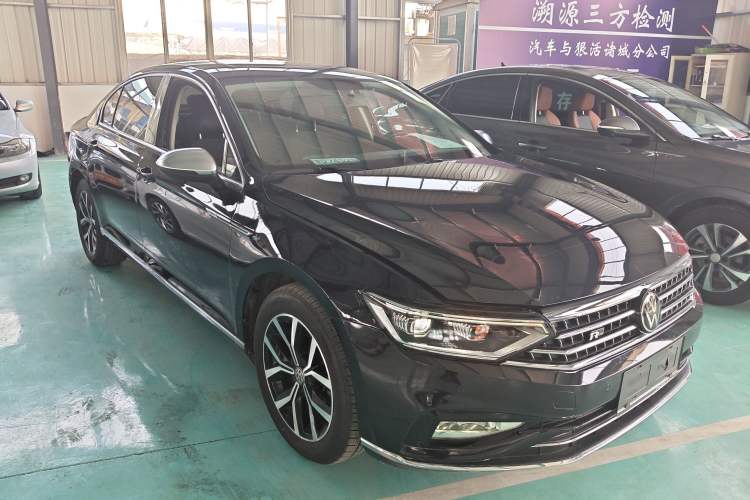 Used Volkswagen Magotan 2020 280TSI DSG Comfort Edition Exterior 1