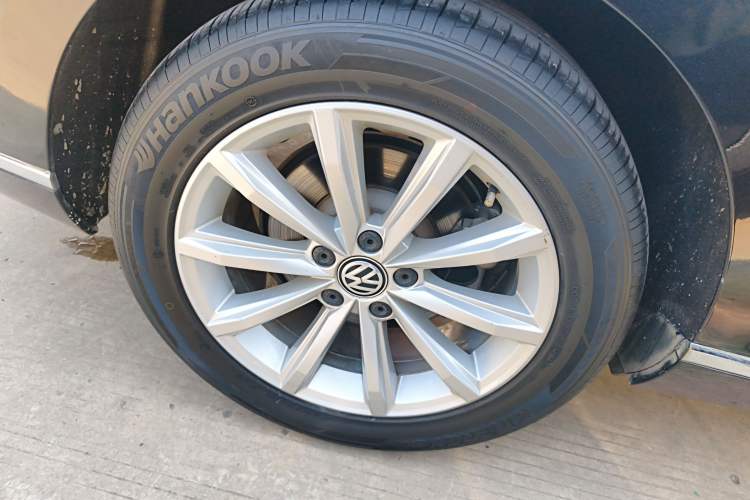 Used Volkswagen Magotan 2019 330TSI DSG Leading Edition China V Standard