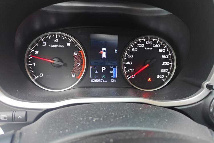 Used Mitsubishi Eclipse Cross 2019 1.5T CVT Two-Wheel Drive Dream Edition China VI Standard
