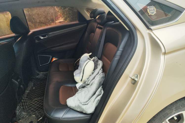 Used Geely Auto Emgrand GL 2018 1.4T DCT Prestige Smart Connectivity Version
