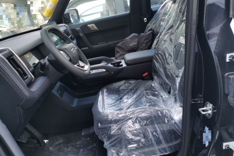 Used iCAR 03T 2024 520km Two-Wheel Drive Long-Range Version
