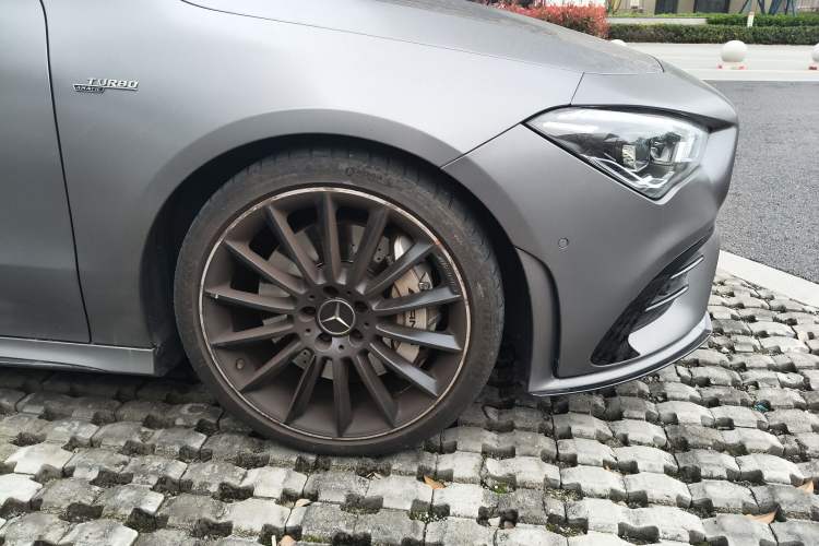 Used Mercedes-Benz CLA AMG 2021 AMG CLA 35 4MATIC Right Front Wheel Hub