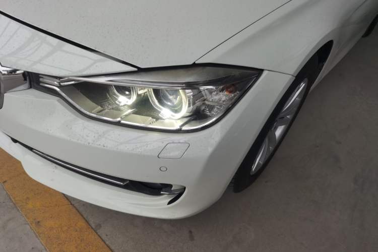 Used BMW 3 Series 2015 320Li Luxury Edition Fashion Model
