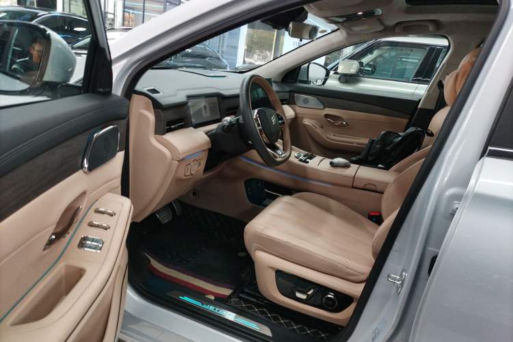 Used JETOUR Shanhai Shanhai L9 2025 1.5TD 2DHT Flagship Edition 6 Seats
