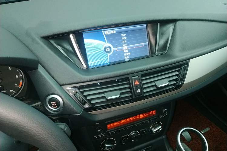 Used BMW X1 2014 sDrive18i Fashion Model
