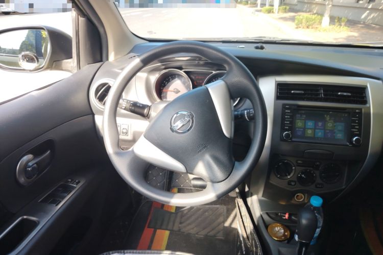 Used Nissan Livina 2013 JINRUI 1.6XV CVT Luxury Edition
