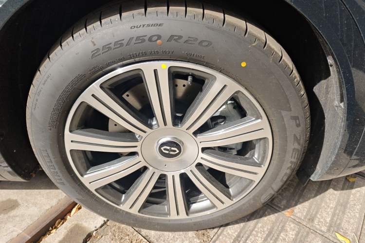 Used Hima AITO M8 2025 Model, Pure Electric Max+ Six-Seat Long-Range Version