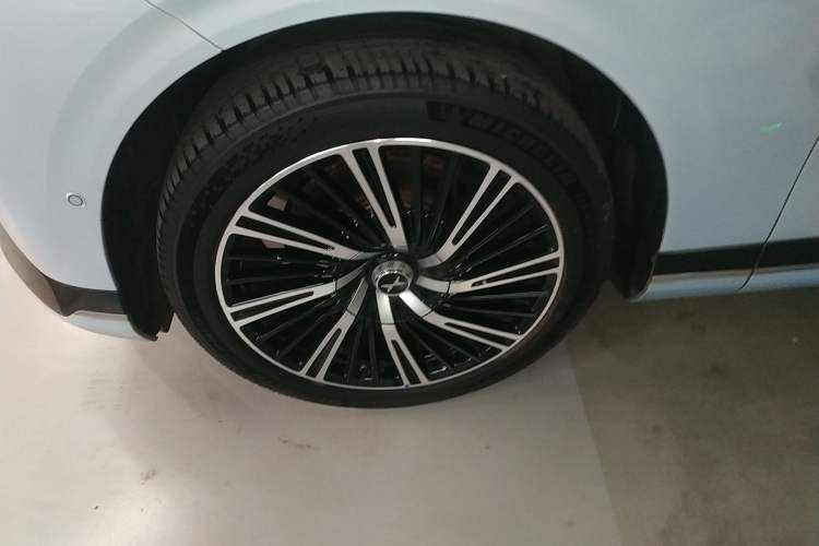 Used XPeng G9 2022 702 Pro Left Front Wheel Hub