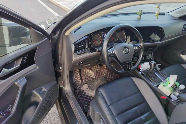 Used Volkswagen Sagitar 2020 200TSI DSG Comfort Version China VI Standard
