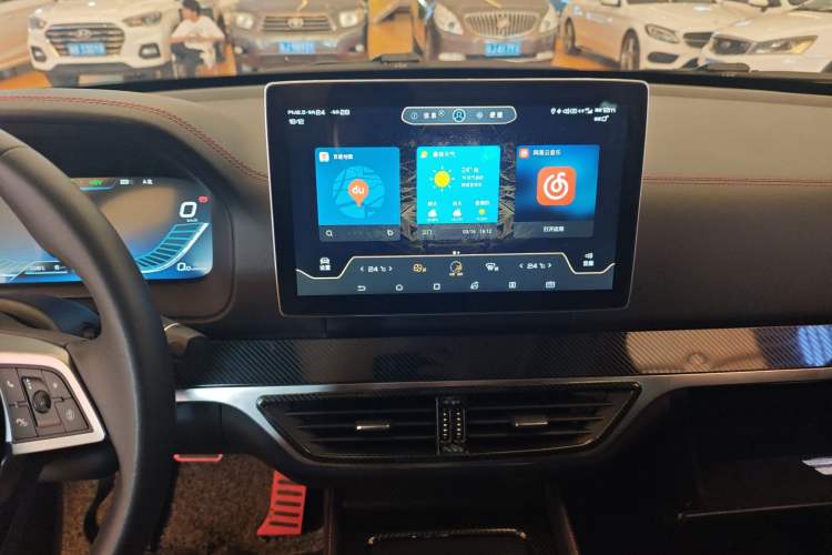 Used BYD Tang New Energy 2018 DM 2.0T All-Wheel Drive Smart Connectivity Luxury Model 7 Seats China V Emission Standard