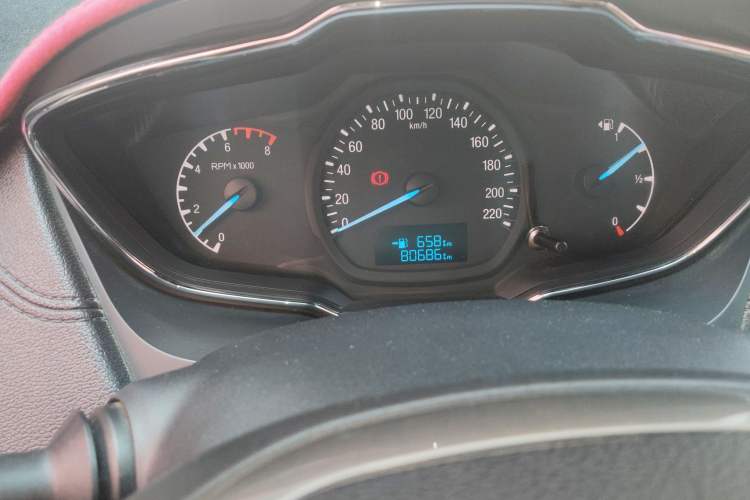 Used Ford Escort 2015 1.5L Manual Fashion Edition