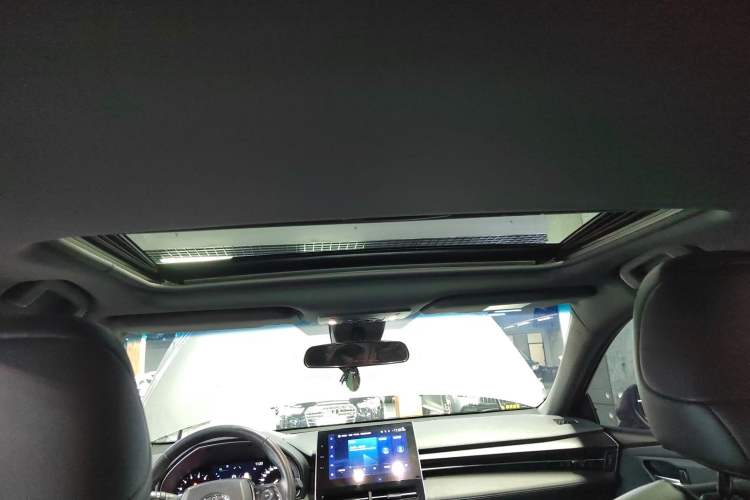 Used Toyota Avalon 2022 2.5L Luxury Edition Headliner