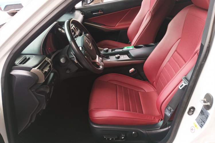 Used Lexus IS 2015 200t F SPORT