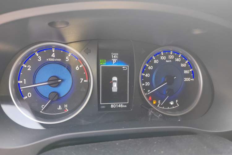 Used Toyota Hilux 2018 2.7L Automatic 4x4 GLX SR5 – Middle East
