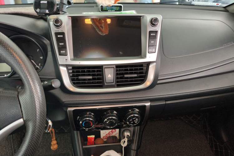 Used Toyota YARiS L Zhi Xiang 2017 1.5E CVT Dynamic Edition