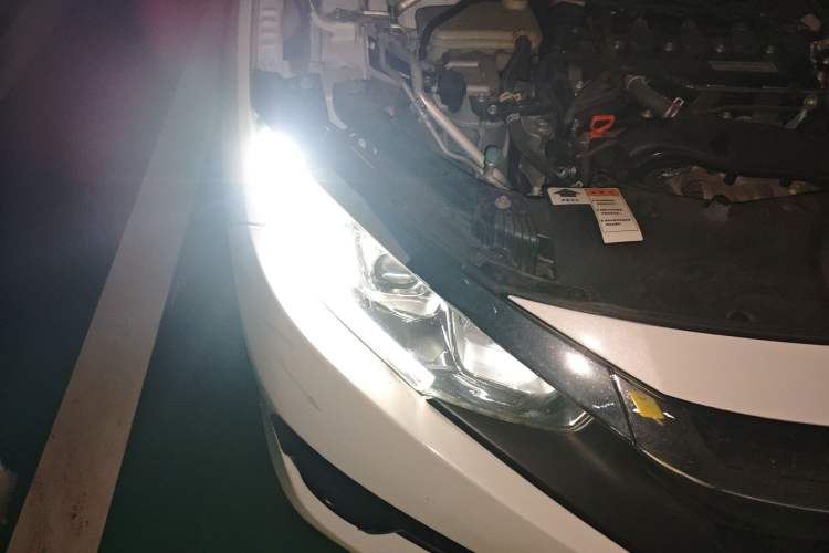 Used Honda Civic 2016 220TURBO CVT Luxury Edition
