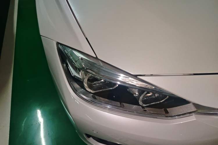 Used BMW 3 Series 2016 316Li Fashion Model
