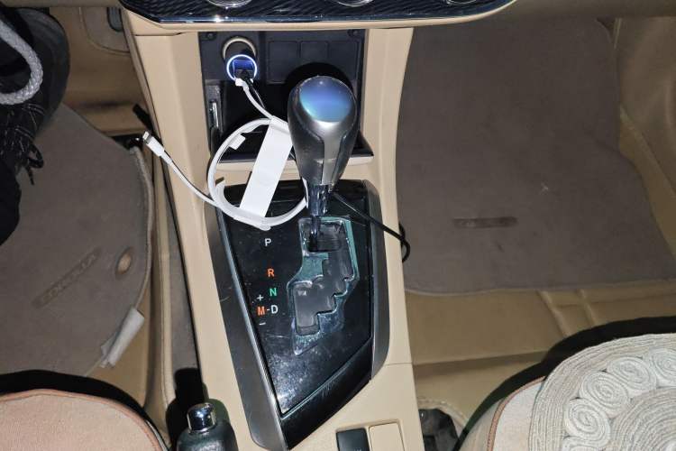 Used Toyota Corolla 2014 1.6L CVT GL-i