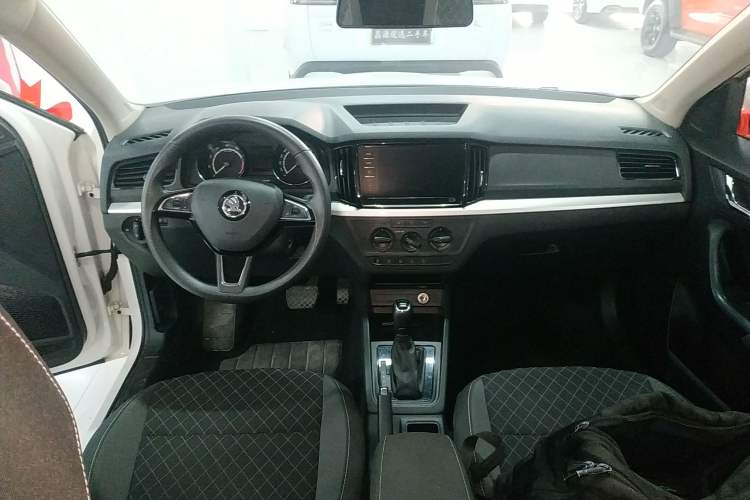 Used Skoda Kamiq 2020 1.5L Automatic Standard Edition
