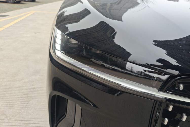 Used Lincoln Nautilus 2023 2.0T All-Wheel-Drive Zunrui Hybrid Version
