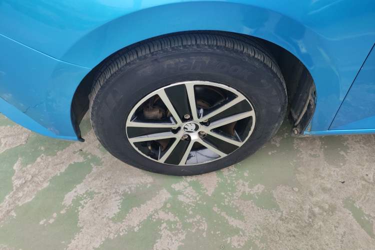 Used Skoda Fabia 2015 1.4L Automatic Front-Drive Model
