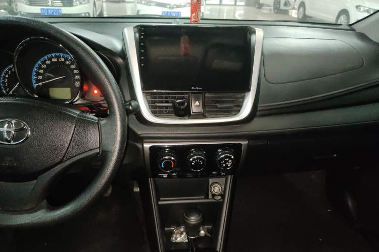 Used Toyota YARiS L Zhi Xuan 2016 Revised 1.5E CVT Charming Edition