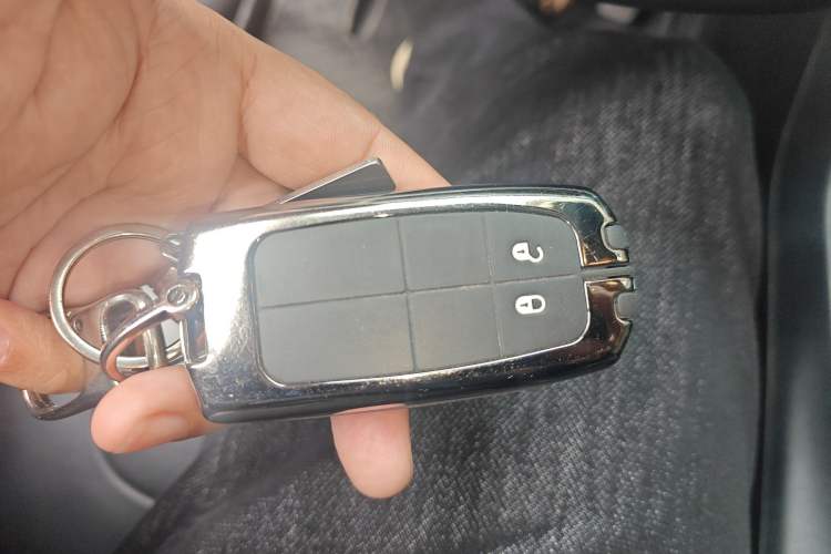 Used Jeep Cherokee 2016 2.0L Superior Edition
