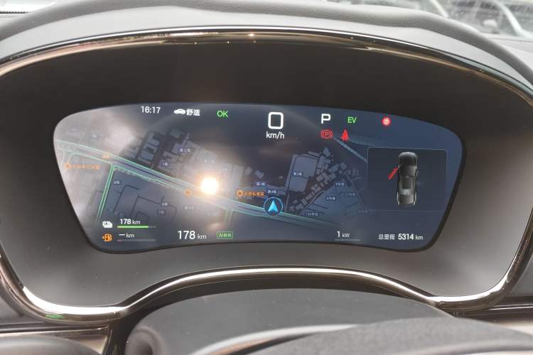 Used BYD Han 2025 DM-i Intelligent Driving Edition 245KM Prestigious Edition Instrument Cluster