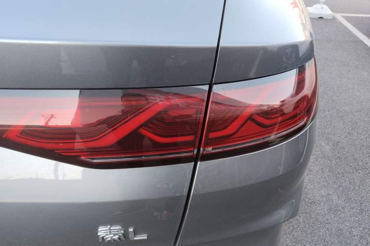 Used BYD Qin L 2024 DM-i 120KM Excellence Model