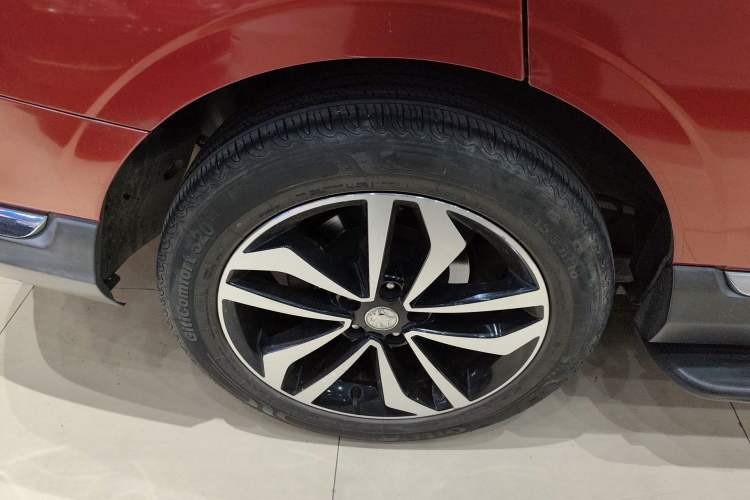 Used Venucia T90 2017 2.0L CVT Fashion Edition
