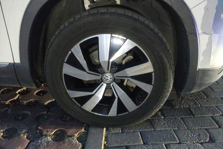 Used Volkswagen Tayron 2019 330TSI Two-Wheel Drive Luxury Model China VI Standard