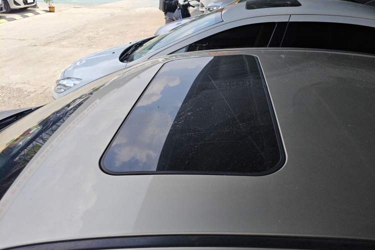 Used Roewe 350 2014 1.5L Automatic Xunyue Version