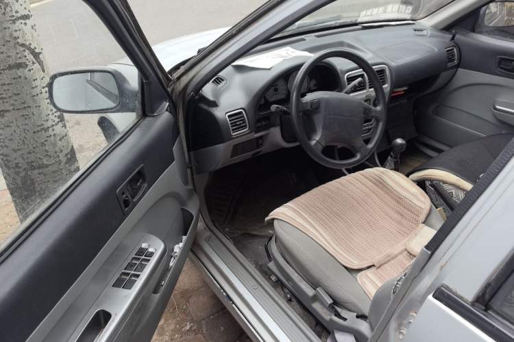 Used Suzuki Lingyang 2012 1.3L Base Version