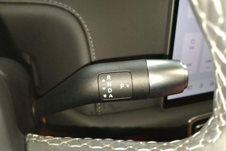 Used Li Auto L7 2024 MAX Model Gear Lever