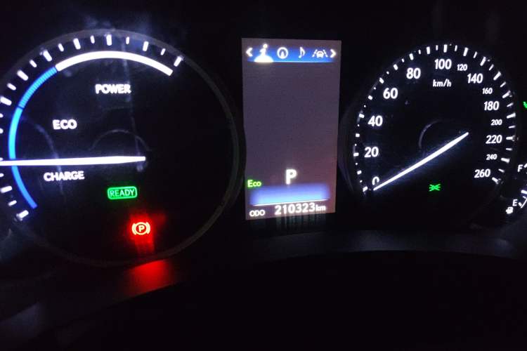 Used Lexus NX 2017 300h Front-Drive FENGSHANG Edition
