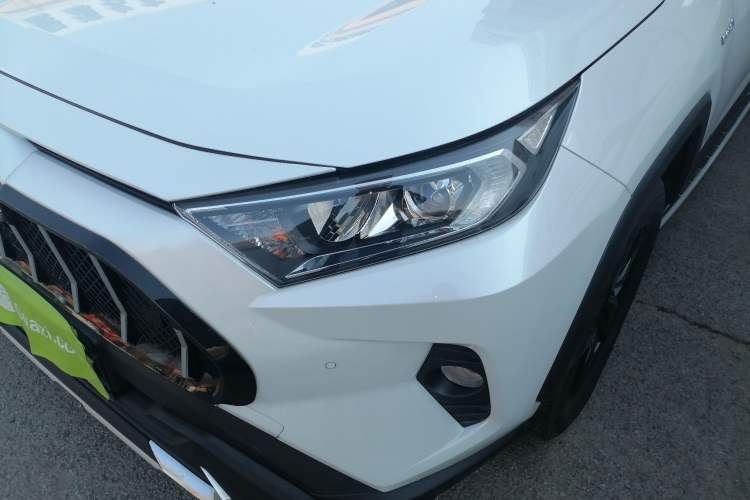 Used Toyota RAV4 2021 Revised Version Dual-Motor Hybrid 2.5L E-CVT 4x4 Elite PLUS Edition Left Front Headlight