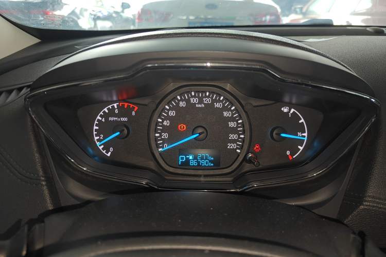 Used Ford Escort 2015 1.5L Automatic Fashion Model Instrument Cluster