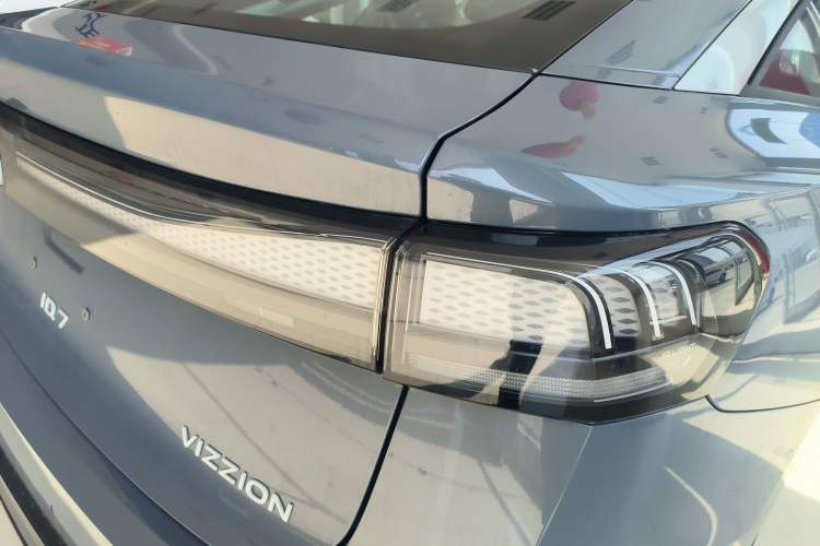 Used Volkswagen ID.7 VIZZION 2024 AIR model