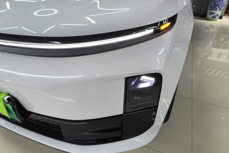 Used Li Auto L6 2024 Pro Model
