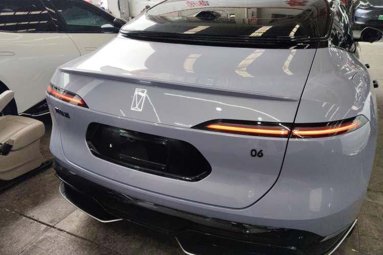 Used Avatr 06 2025 Pro Range-Extended Edition Right Rear Taillight