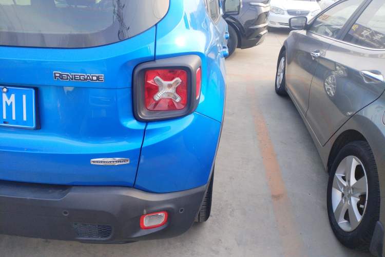 Used Jeep Renegade 2017 180T Automatic High-Energy Version