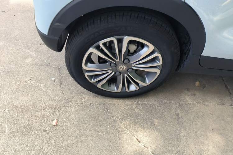 Used Leapmotor T03 2024 310 Comfort Edition Right Rear Wheel Hub