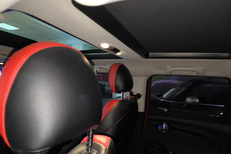 Used MINI MINI 2016 1.5T COOPER Five-Door Edition