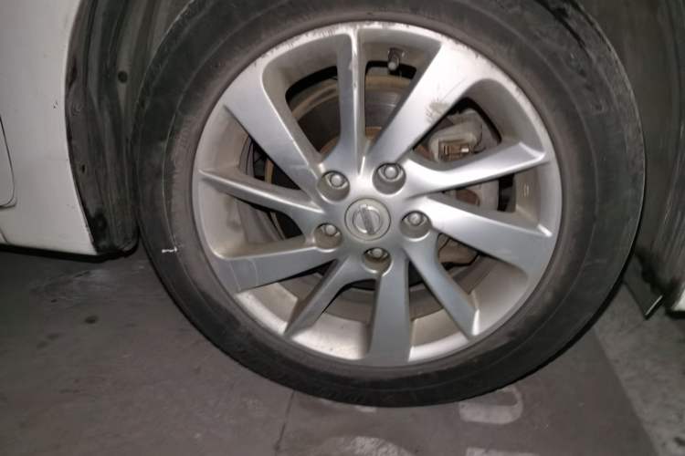 Used Nissan Sylphy 2014 1.6XV CVT Deluxe Edition