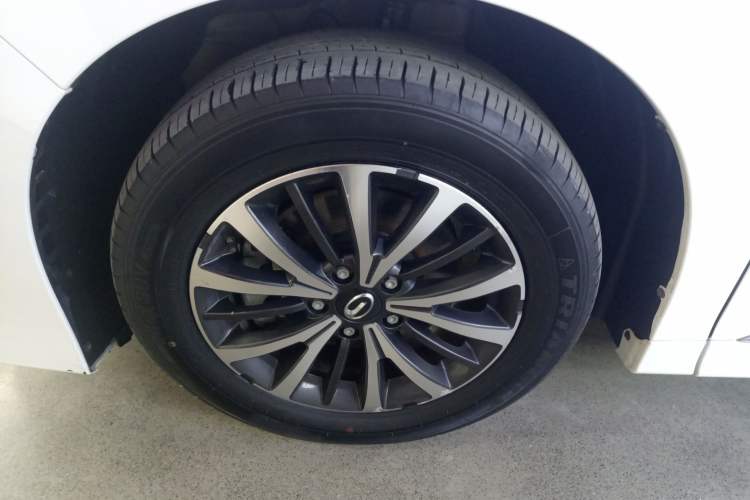 Used GAC Trumpchi M8 2021 Revised Version Lingxiu Series 390T Luxury Edition
