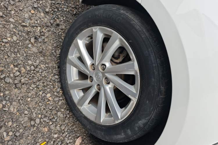 Used Buick Verano 2017 Sedan 15S Automatic Leading Model