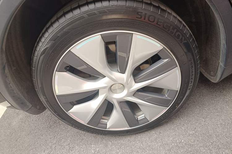 Used Tesla Model Y 2022 Revised Version Long-Range All-Wheel Drive