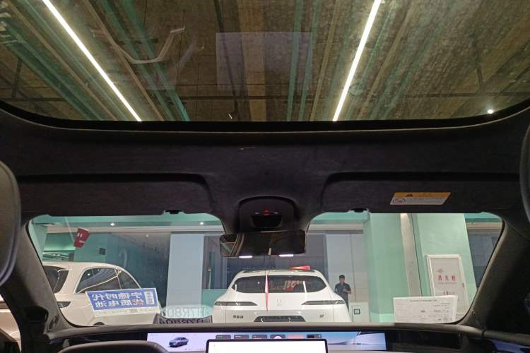 Used Avatr 07 2024 Max Extended-Range Edition
