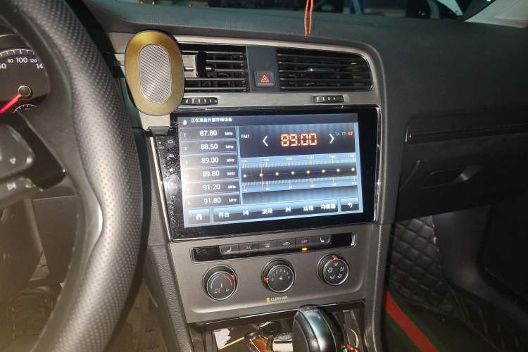 Used Volkswagen Golf 2016 230TSI Automatic Luxury Version
