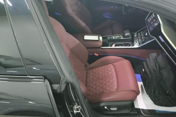 Used Audi A7L 2023 55 TFSI quattro S-line Black Warrior Edition Right Front Seat